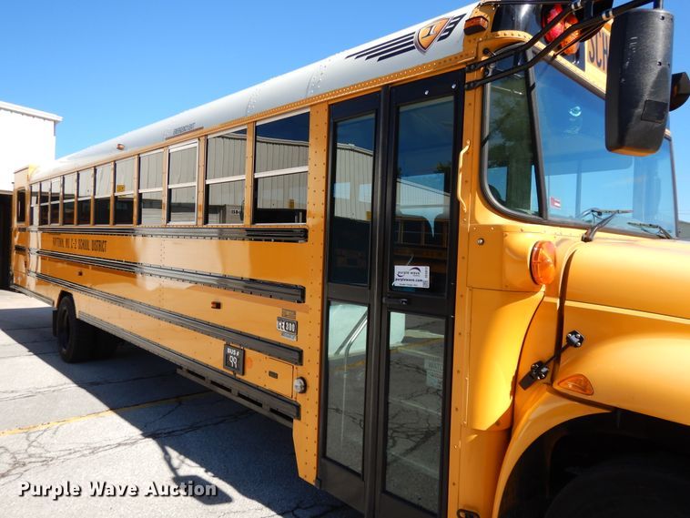 image for item DE5813 2008 International CE300 school bus