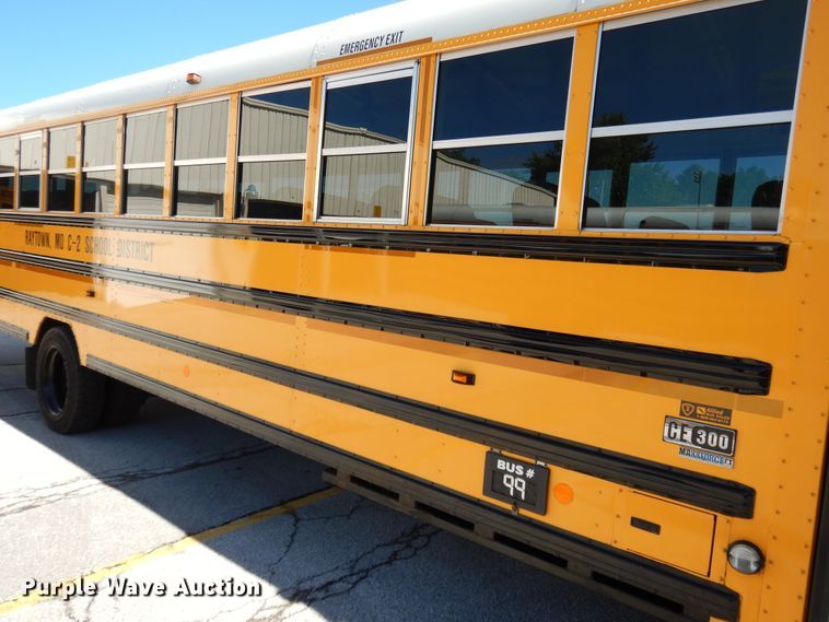 image for item DE5813 2008 International CE300 school bus