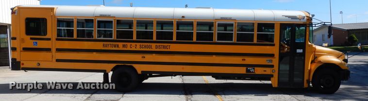 image for item DE5814 2008 International CE300  school bus