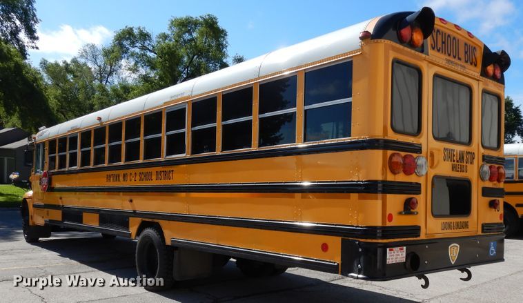 image for item DE5814 2008 International CE300  school bus