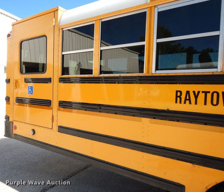 image for item DE5814 2008 International CE300  school bus