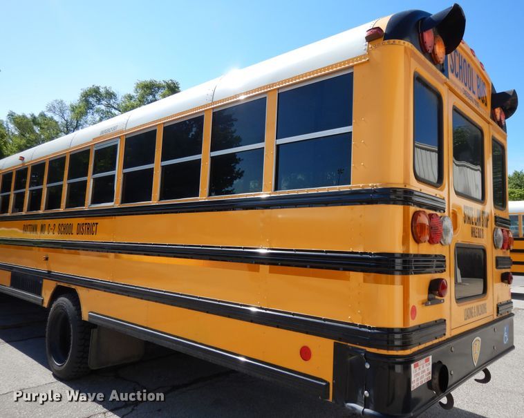 image for item DE5814 2008 International CE300  school bus