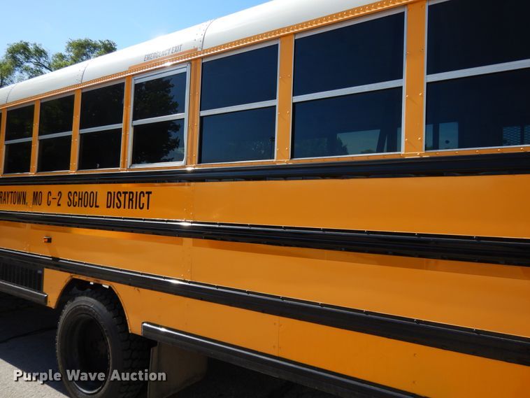image for item DE5814 2008 International CE300  school bus