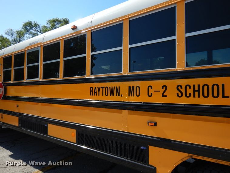 image for item DE5814 2008 International CE300  school bus