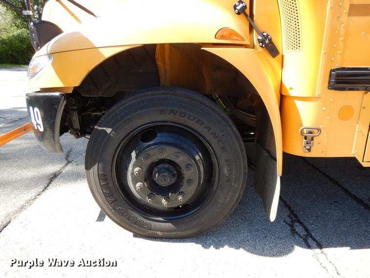 image for item DE5814 2008 International CE300  school bus