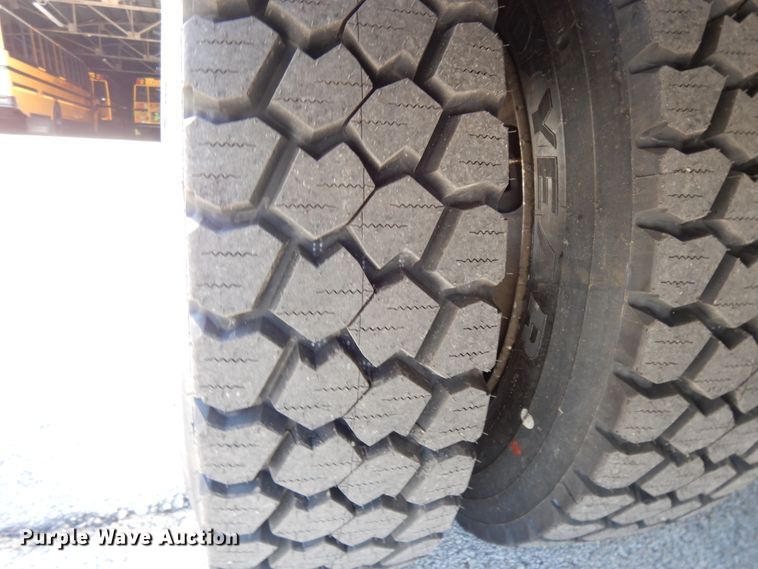 image for item DE5814 2008 International CE300  school bus