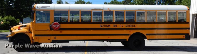 image for item DE5815 2006 International CE300 school bus