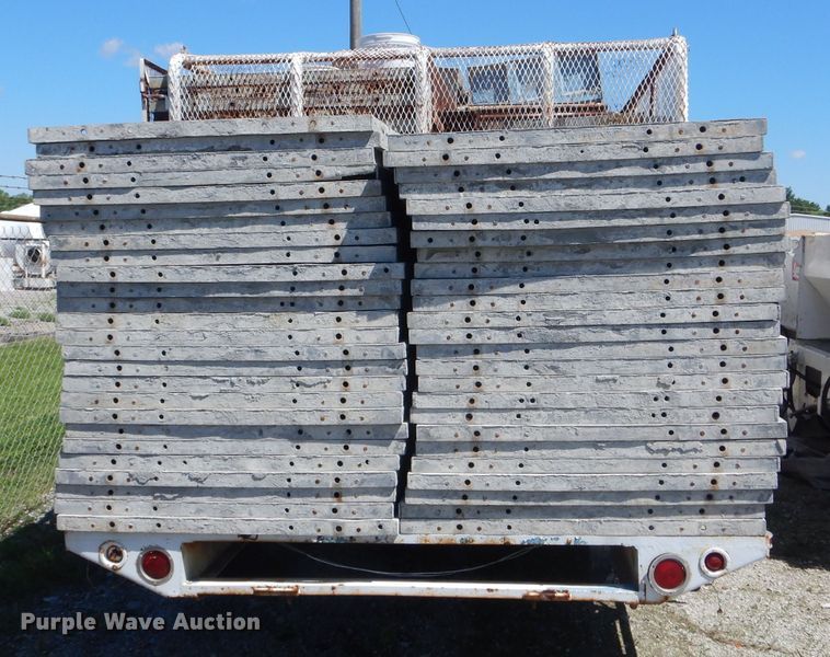 image for item DF3200 Approx. 156 aluminum concrete forms