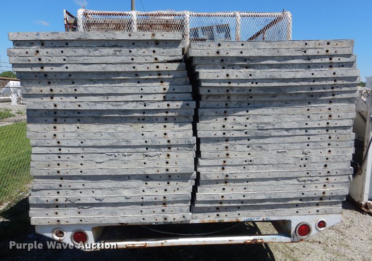 image for item DF3200 Approx. 156 aluminum concrete forms