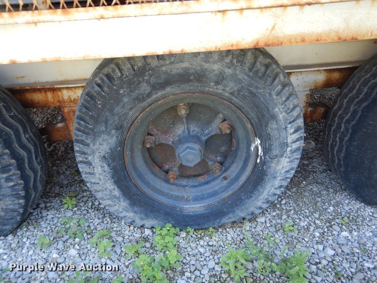 image for item DF3200 Approx. 156 aluminum concrete forms