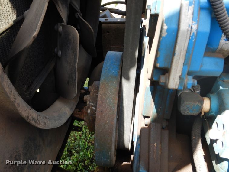 image for item DF4001 1997 International 4900  dump truck