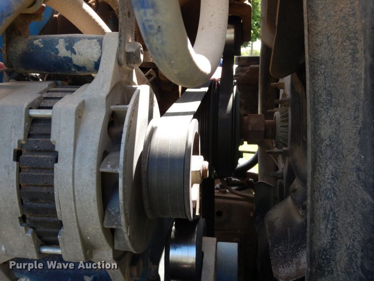 image for item DF4001 1997 International 4900  dump truck