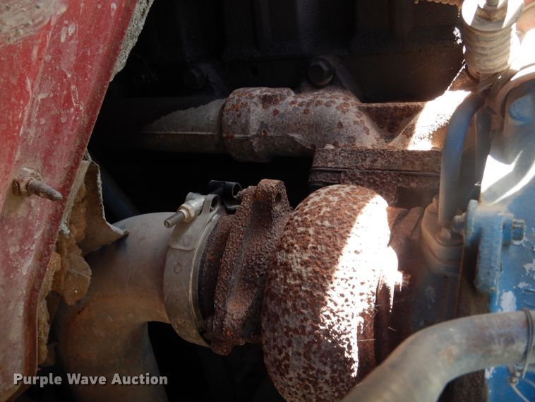 image for item DF4001 1997 International 4900  dump truck