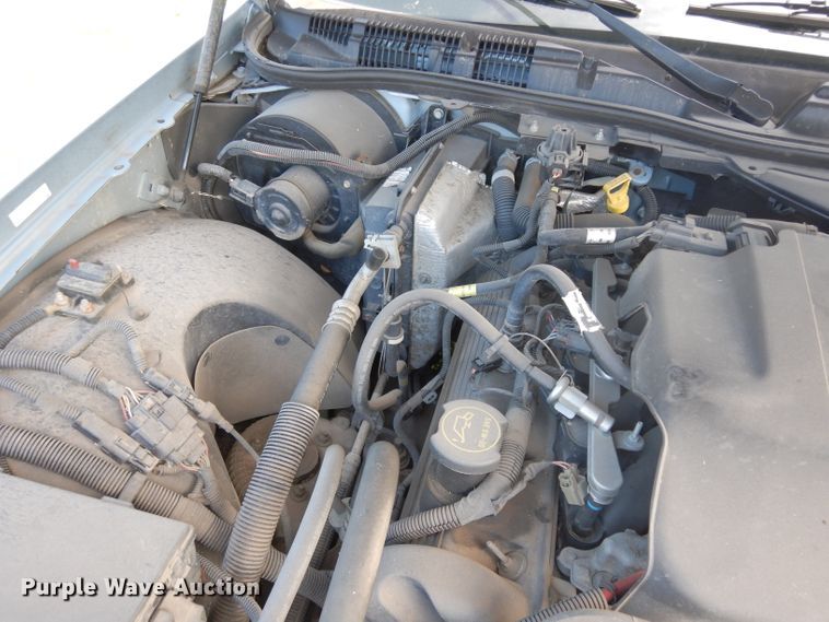 image for item DF4002 2006 Ford Crown Victoria LX