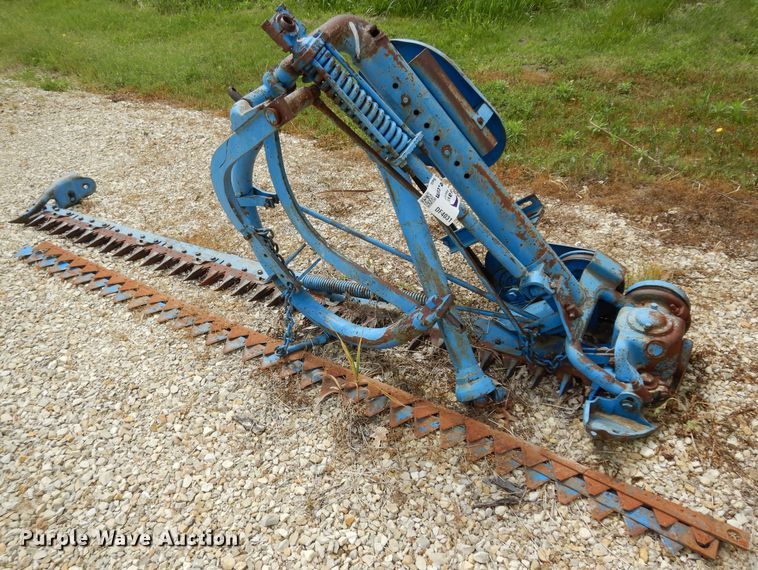image for item DF4031 Ford sickle mower