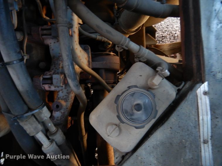 image for item DF4038 1997 Freightliner  RV