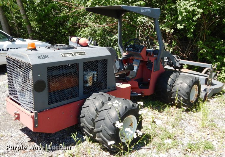 image for item DF4059 2008 Power Trac PT1850 slope mower