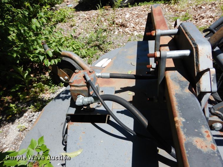 image for item DF4059 2008 Power Trac PT1850 slope mower