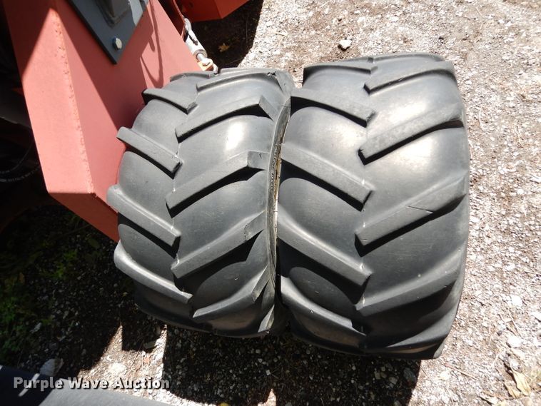 image for item DF4059 2008 Power Trac PT1850 slope mower