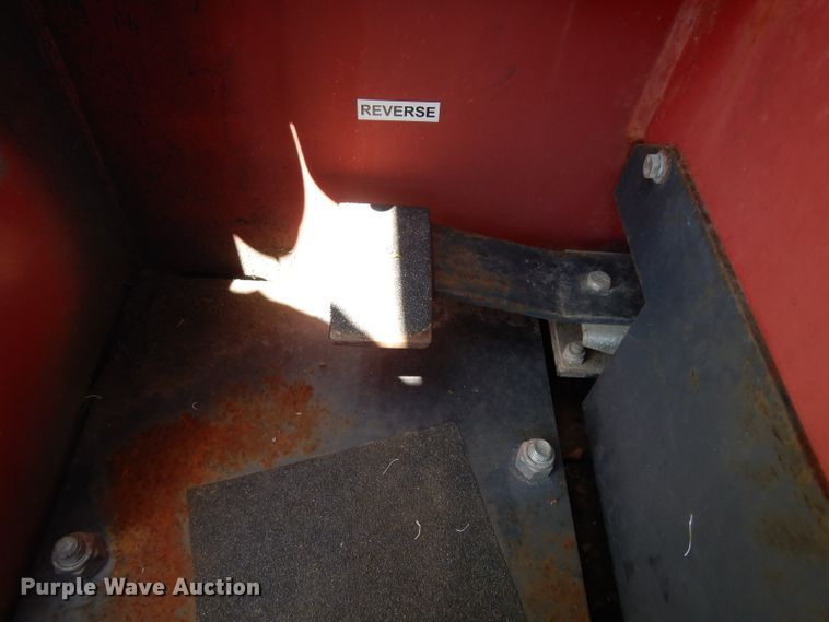 image for item DF4059 2008 Power Trac PT1850 slope mower