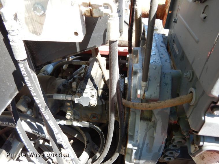 image for item DF4059 2008 Power Trac PT1850 slope mower