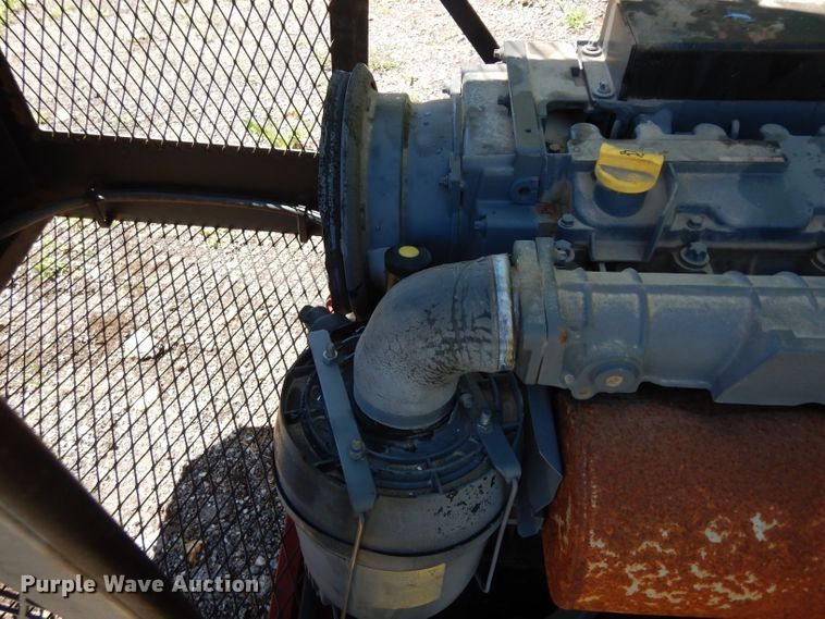 image for item DF4059 2008 Power Trac PT1850 slope mower