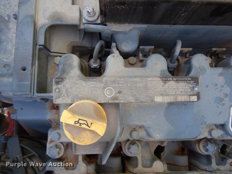 image for item DF4059 2008 Power Trac PT1850 slope mower