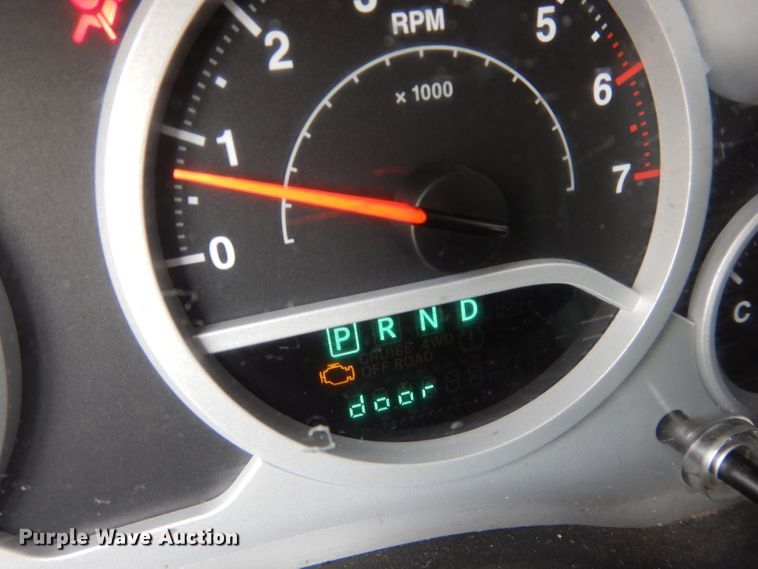 image for item DF4066 2007 Jeep Wrangler Sahara Rubicon Limited  SUV