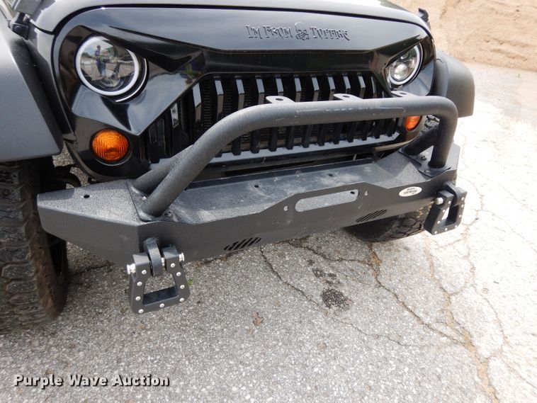 image for item DF4066 2007 Jeep Wrangler Sahara Rubicon Limited  SUV