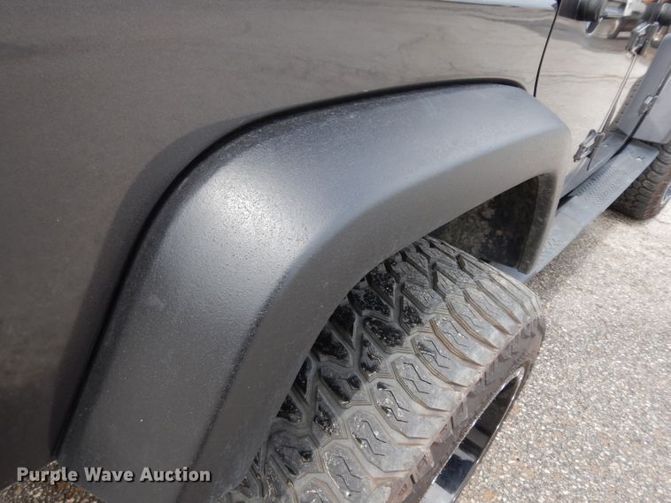 image for item DF4066 2007 Jeep Wrangler Sahara Rubicon Limited  SUV