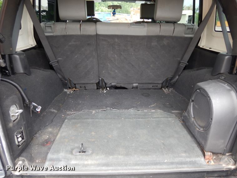 image for item DF4066 2007 Jeep Wrangler Sahara Rubicon Limited  SUV