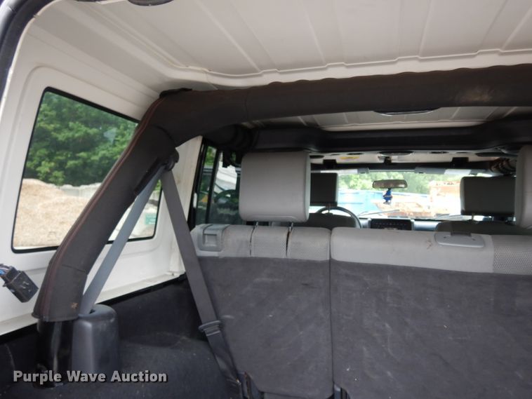 image for item DF4066 2007 Jeep Wrangler Sahara Rubicon Limited  SUV