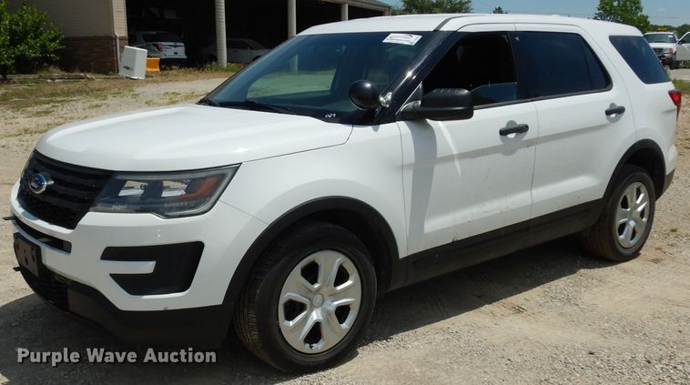 image for item DF4073 2016 Ford Explorer Police Interceptor  SUV