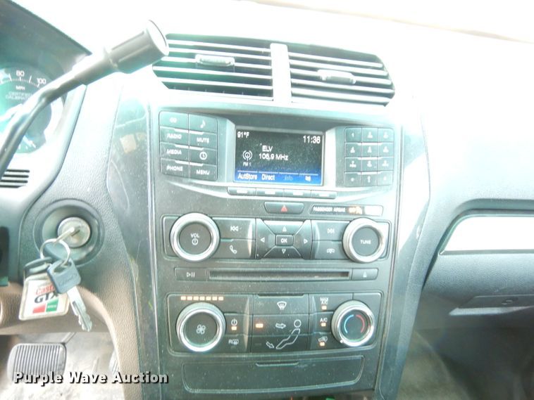 image for item DF4073 2016 Ford Explorer Police Interceptor  SUV