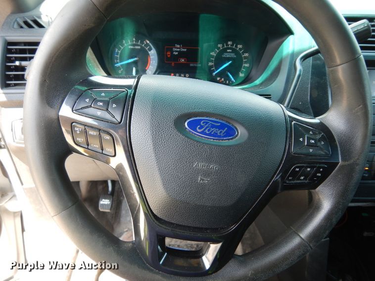 image for item DF4073 2016 Ford Explorer Police Interceptor  SUV