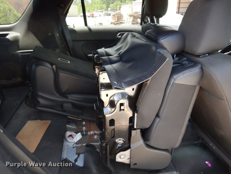 image for item DF4073 2016 Ford Explorer Police Interceptor  SUV