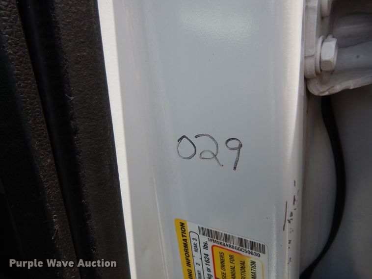 image for item DF4073 2016 Ford Explorer Police Interceptor  SUV