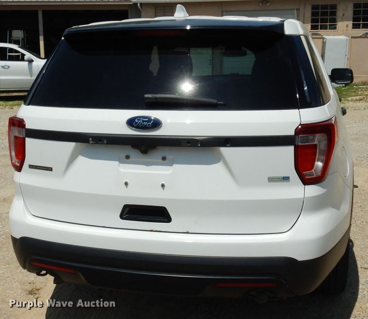 image for item DF4074 2017 Ford Explorer Police Interceptor  SUV