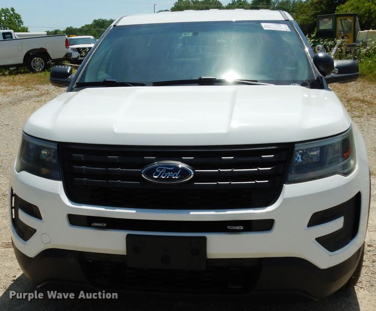 image for item DF4075 2016 Ford Explorer Police Interceptor  SUV
