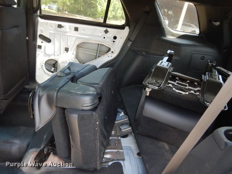 image for item DF4075 2016 Ford Explorer Police Interceptor  SUV