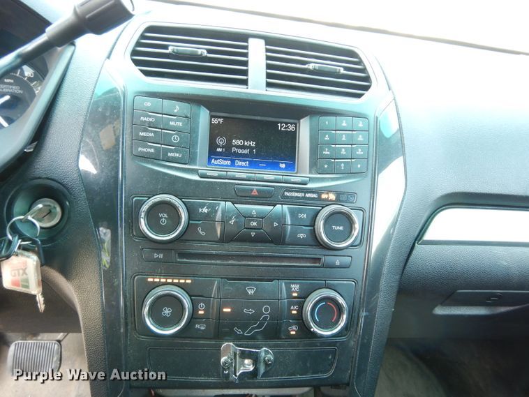 image for item DF4075 2016 Ford Explorer Police Interceptor  SUV