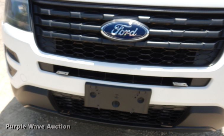 image for item DF4075 2016 Ford Explorer Police Interceptor  SUV