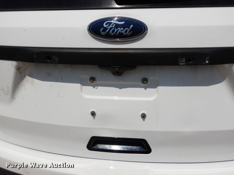 image for item DF4075 2016 Ford Explorer Police Interceptor  SUV