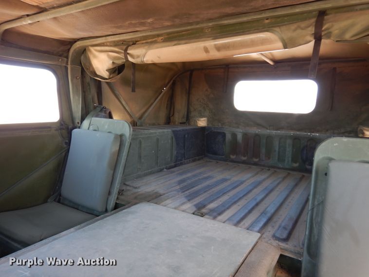 image for item DF4092 1989 Am General M998 Hummer  SUV