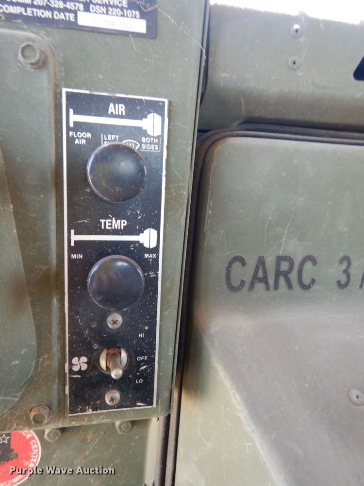 image for item DF4092 1989 Am General M998 Hummer  SUV