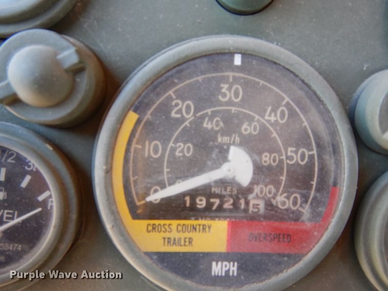 image for item DF4092 1989 Am General M998 Hummer  SUV