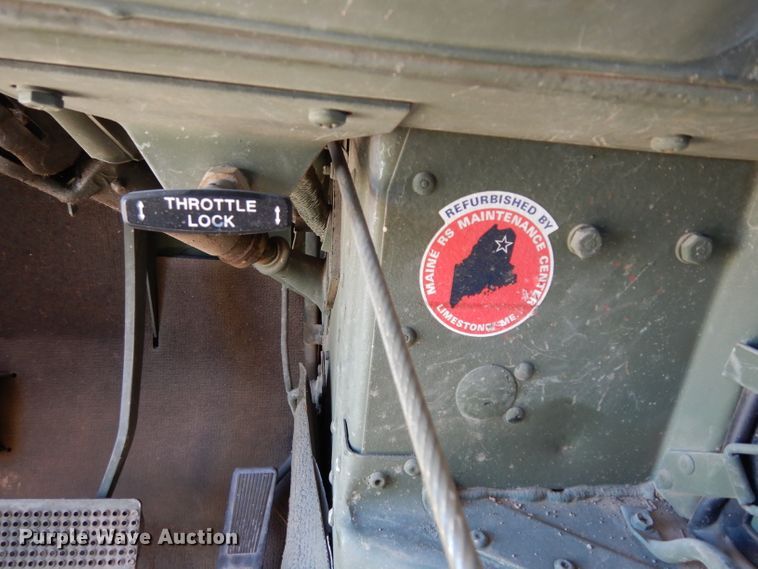 image for item DF4092 1989 Am General M998 Hummer  SUV