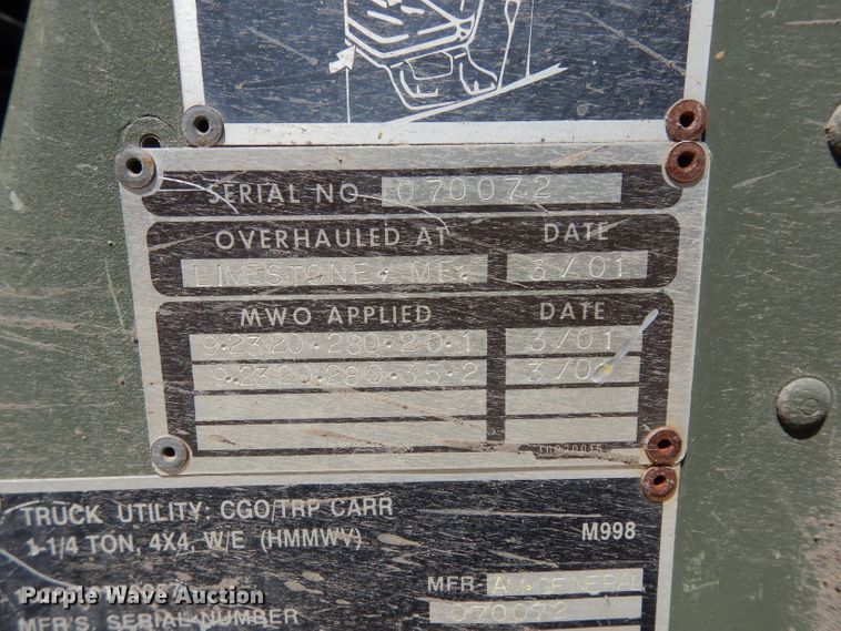 image for item DF4092 1989 Am General M998 Hummer  SUV