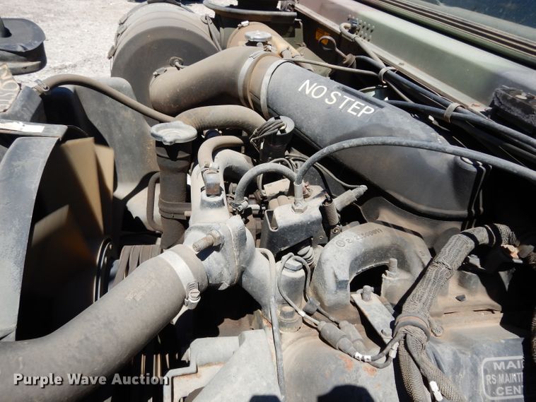 image for item DF4092 1989 Am General M998 Hummer  SUV