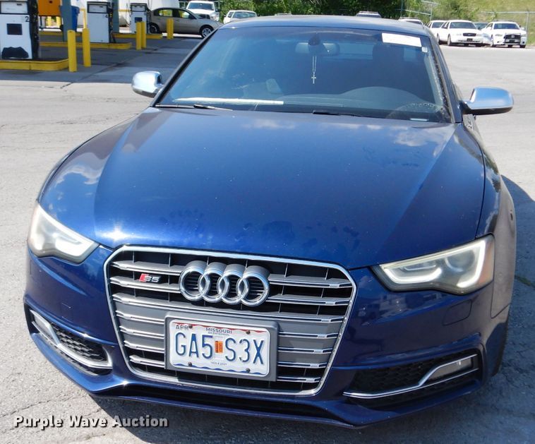 image for item DF4120 2013 Audi S5